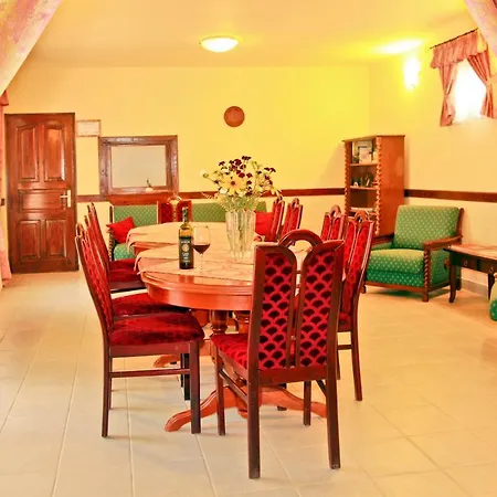 Polgar Panzio Bed & Breakfast 3*